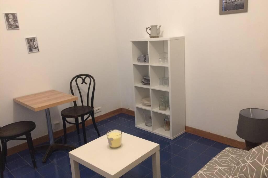 Studio T1 Cv - Calme Avec Cour Montpellier Exteriör bild