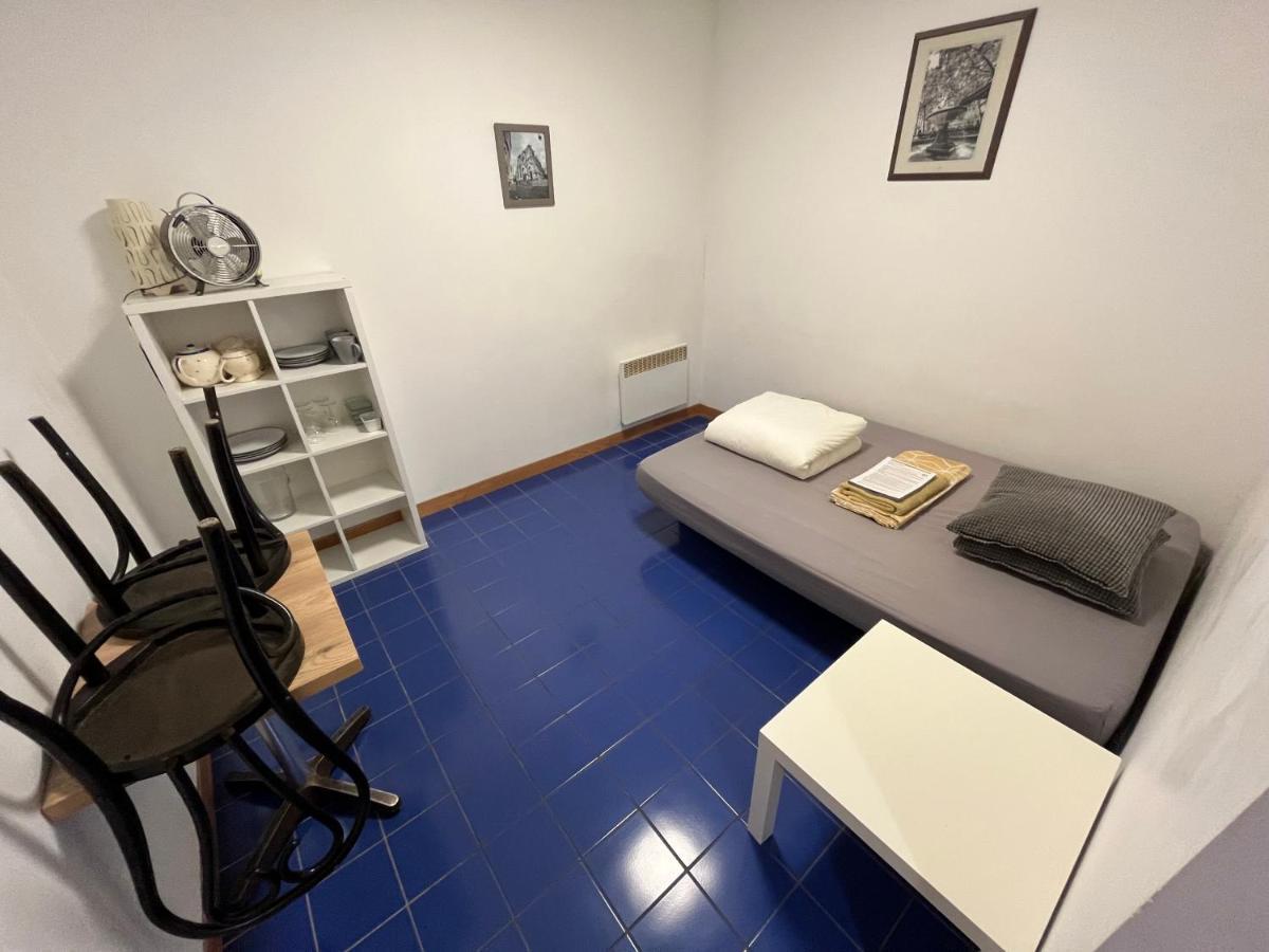 Studio T1 Cv - Calme Avec Cour Montpellier Exteriör bild