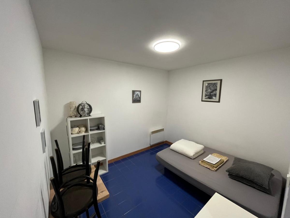 Studio T1 Cv - Calme Avec Cour Montpellier Exteriör bild